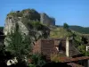 Saint-Cirq-Lapopie - Rocher de Lapopie et toits des maisons du village, dans la vallée du Lot, en Quercy