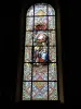 Stained glass window of the choir of the church (© JE)