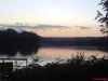 Zonsondergang op het meer kir (© jeremB)