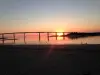 Sonnenuntergang auf der Brücke scharen Noirmoutier