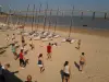 Cours de gymnastique à la plage de Fromentine