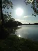 Soleil et lac