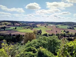 Lauzerte: countryside view