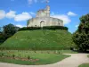 吉索尔 - ChâteaudeGisors：保留其公共花园的封建土墩和花坛
