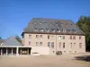 Abbazia di La Pierre-qui-Vire - Hotel dell'abbazia di Sainte-Marie de la Pierre-qui-Vire, nel Parco Naturale Regionale del Morvan