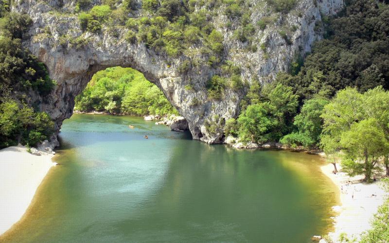 Cities & towns of AuvergneRhôneAlps Tourism, Holidays & Weekends