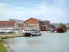 Burgund-Kanal - Jachthafen von Venarey-les-Laumes
