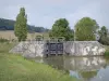 Burgund-Kanal - Crugey-Schloss