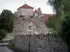 Chapaize - Casa e muro di pietra