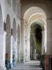 Chiesa di Vignory - All'interno della chiesa romanica di Saint-Etienne