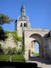 Joigny - Glockenturm der Kirche Saint-Jean und Tor Saint-Jean