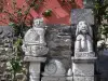 Llivia - Sculptures on the facade