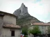 Orpierre - Cliff (rock face) dominating the church and houses of the village