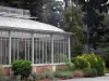 Tarbes - Garten Massey (englischer Garten): Orangerie, Sträucher und Bäume