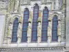 Vézelay - Basilica di Sainte-Marie-Madeleine: statue di santi che adornano la facciata occidentale