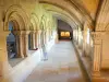 Vézelay - Ex abbazia: galleria del chiostro e sala capitolare trasformate in cappella