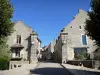 Vézelay - Facciate di case in rue Saint-Étienne