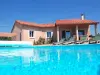 Gîte / villa climatisée piscine chauffée - Location - Vacances & week-end à Saint-Chels