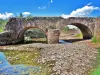 Puente romano en el arroyo Mourgues (© Jean Espirat)