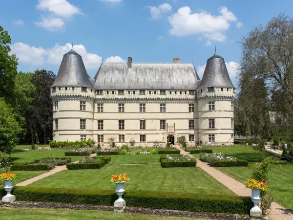 Castle of the Islette - Monument in Azay-le-Rideau