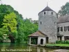 Tour d'Oysel et lavoir des soeurs (© J.E)