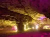 Освещение пещер Фулона в конце визита