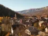 Village de Colmars aux couleurs d'automne