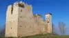 Lagardère の城の南と東のファサード