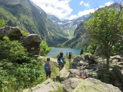 Lake Lauvitel - Natural site in Le Bourg-d'Oisans
