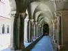 Gallery of the cloister (© J.E)