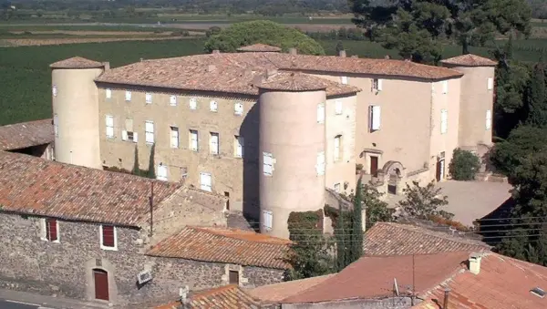 Castle of Lézignan-la-Cèbe - Monument in Lézignan-la-Cèbe