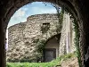 Tower, interior, of the old castle (© J.E)