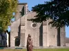 Eglise Sainte-Croix du quartier médiéval d'Oloron-Sainte-Marie