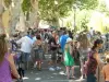 Marché potier de Pernes-les-Fontaines en juillet