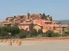 Roussillon 村