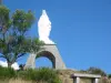 Notre-Dame du Gévaudan domine Saugues