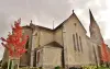 Igreja Saint-Golven - Monumento em Taupont