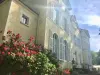 Chateau De Chicamour - Holiday & weekend hotel in Sury-aux-Bois