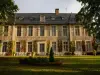 Château De Noirieux - Hôtel vacances & week-end à Briollay