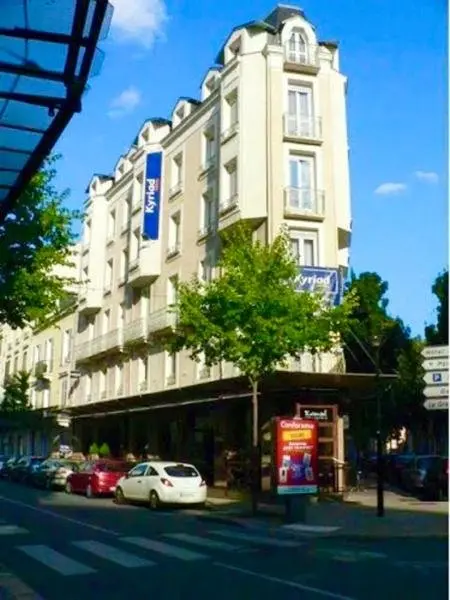 Kyriad Restaurant Centre Vichy - Hotel en Vichy