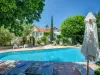 Logis Hotel Le Blason de Provence - Hôtel vacances & week-end à Monteux