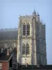 Аббевилль - Башни Свято-Вульфранской коллегиальной церкви Гламурного стиля и крыши зданий