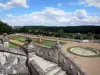 Замок Валансай - Лестница с видом на сад герцогини и окружающий ландшафт