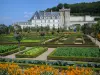 Замок и сад Вилландри - Замок и с видом на огород (овощи и цветы)