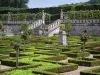 Замок и сад Вилландри - Овощи из огорода и лестницы