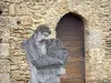 Мон-де-Марсан - Музей Despiau-Wlérick: скульптура и дверь старой романской часовни