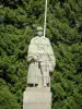 Перемирие - В лесу Компьень (недалеко от деревни Ретонда), статуя маршала Фоша