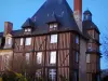 Платит д'Ож - Château de Grandchamp и его фахверковый фасад