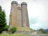 Турнемир и замок Анжони - Замок держат между башнями