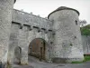 Флавиньи-сюр-Озерен - Порт-Дю-Валь и его две круглые башни